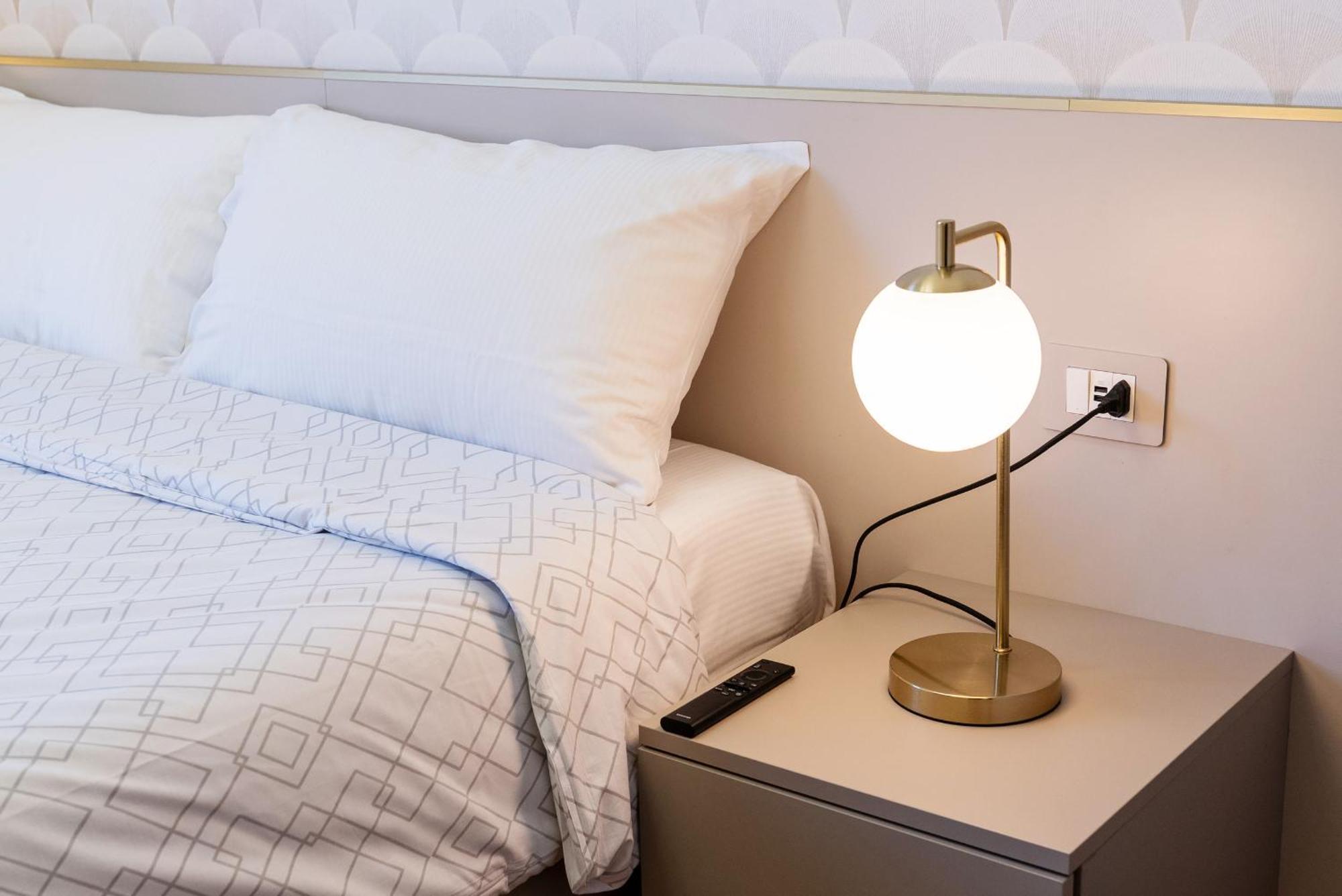 Casa Bella 16 - 8 Min To Metro, 15 Min To Lin Airport, University Area Milano Exterior foto