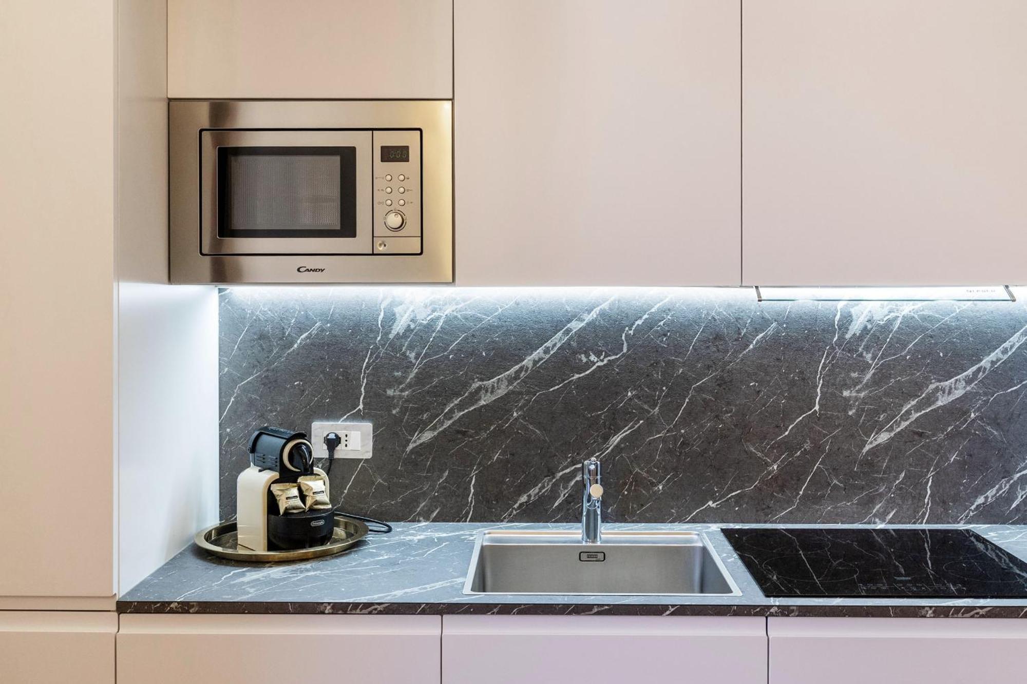 Casa Bella 16 - 8 Min To Metro, 15 Min To Lin Airport, University Area Milano Exterior foto